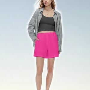 WILFRED FREE Aritzia High Waisted Breeze 5" Short In Magenta Small Lightweight